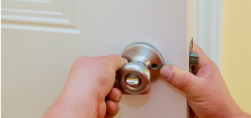 After-hours Locksmith For Lock And Key Installation in East Los Angeles, CA