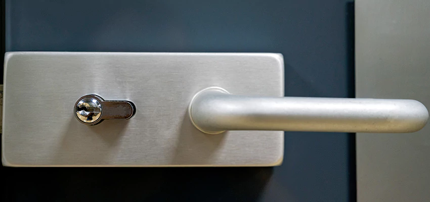 Change Patio Door Locks in East Los Angeles, California